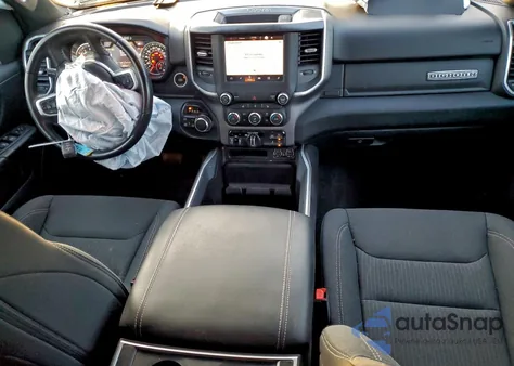 2022 Ram 1500 Big Horn/Lone Star из США, поврежденный, VIN 1C6SRFBT9NN133382